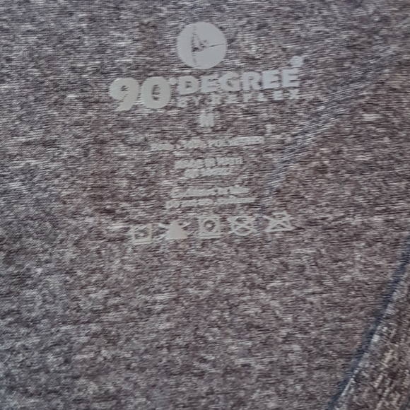 ⭐90 Degree By Reflex V-Neck Performance Tee - Picture 5 of 5